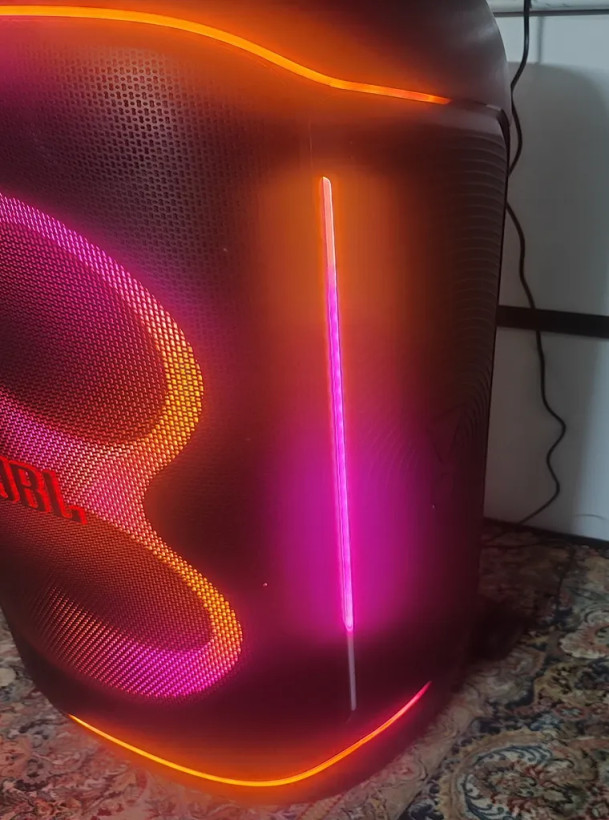 اسپیکر JBL PartyBox 720 | اسپیکر پارتی قدرتمند با بیس عمیق و نورپردازی حرفهای