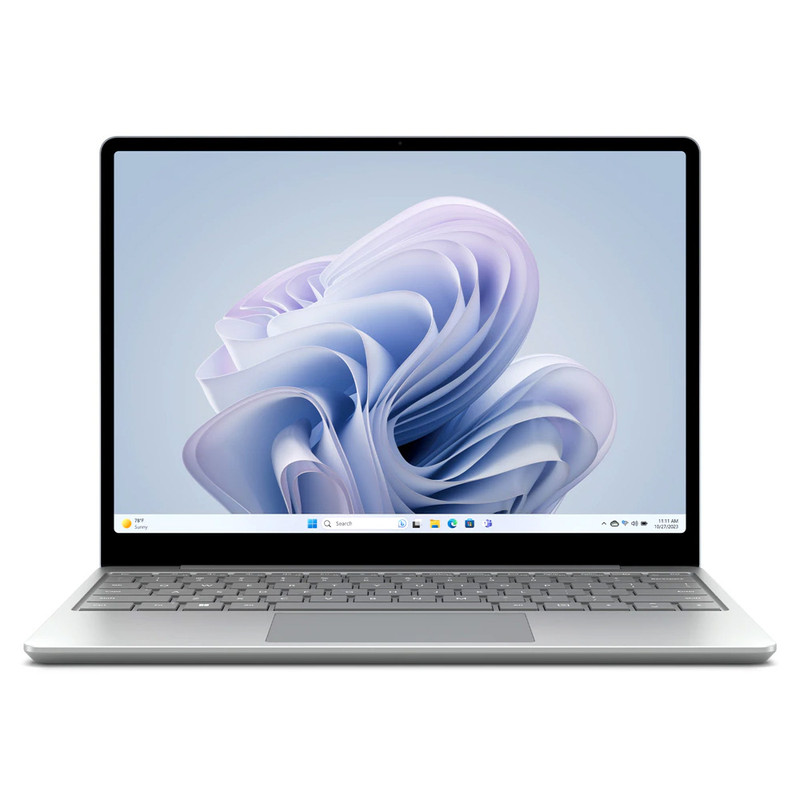 لپ تاپ 12.4 اینچی مایکروسافت مدل Surface Laptop Go 3 با پردازنده Core i5-1235U، رم 8 گیگابایت LPDDR5، حافظه SSD با ظرفیت 128 گیگابایت، صفحهنمایش لمسی PixelSense، ویندوز 11 پرو، وزن 1.12 کیلوگرم، شارژدهی تا 15 ساعت