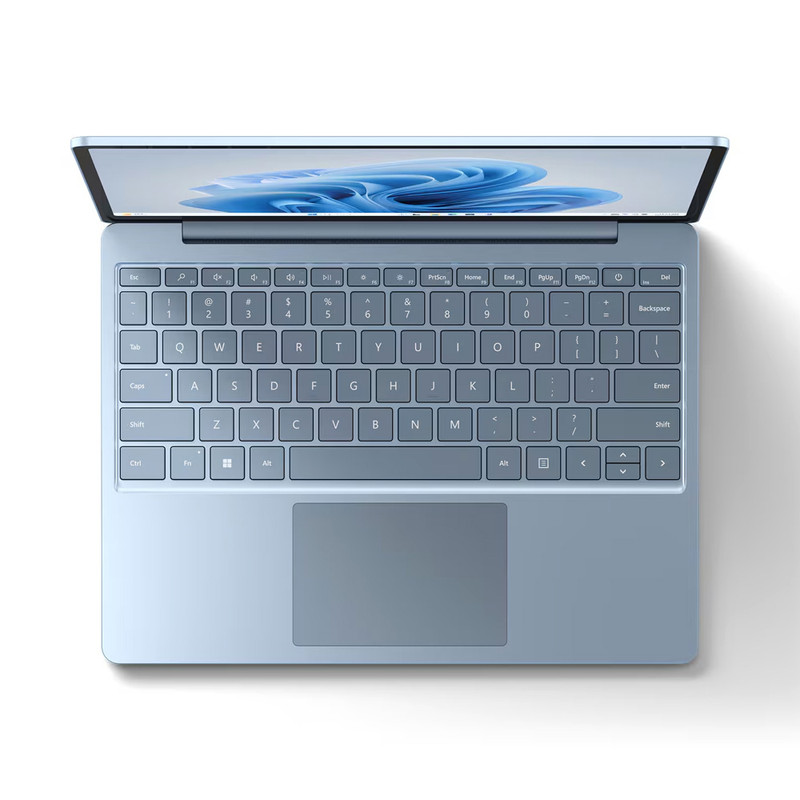 لپ تاپ 12.4 اینچی مایکروسافت مدل Surface Laptop Go 3 با پردازنده Core i5-1235U، رم 8 گیگابایت LPDDR5، حافظه SSD با ظرفیت 128 گیگابایت، صفحهنمایش لمسی PixelSense، ویندوز 11 پرو، وزن 1.12 کیلوگرم، شارژدهی تا 15 ساعت