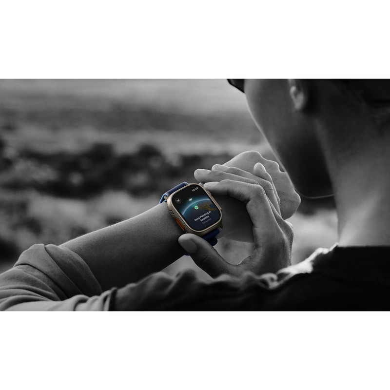 ساعت هوشمند 49 میلی متری اپل مدل Ultra 3 Natural Titanium Case با بند Alpine Loop
