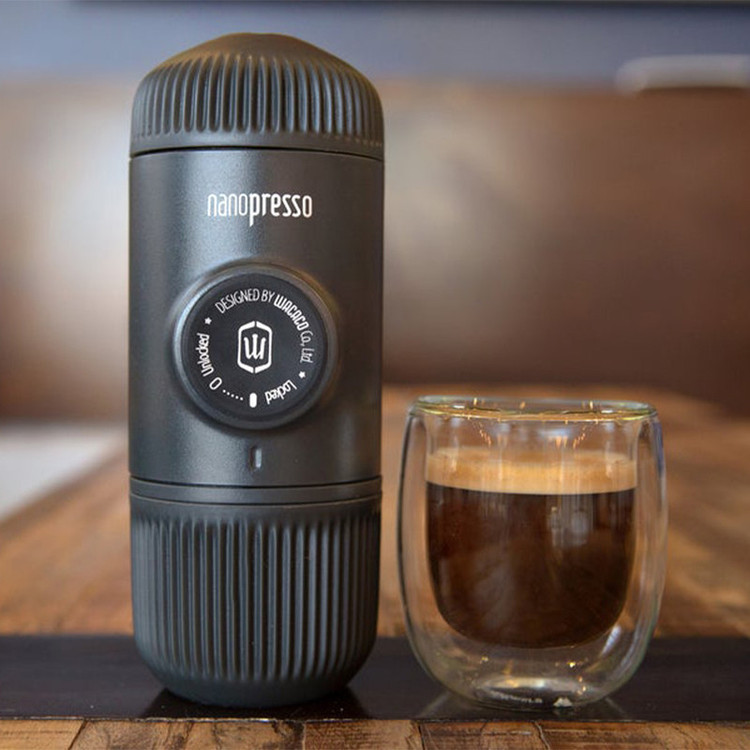 اسپرسوساز سفری واکاکو مدل Nanopresso به همراه کیف حمل